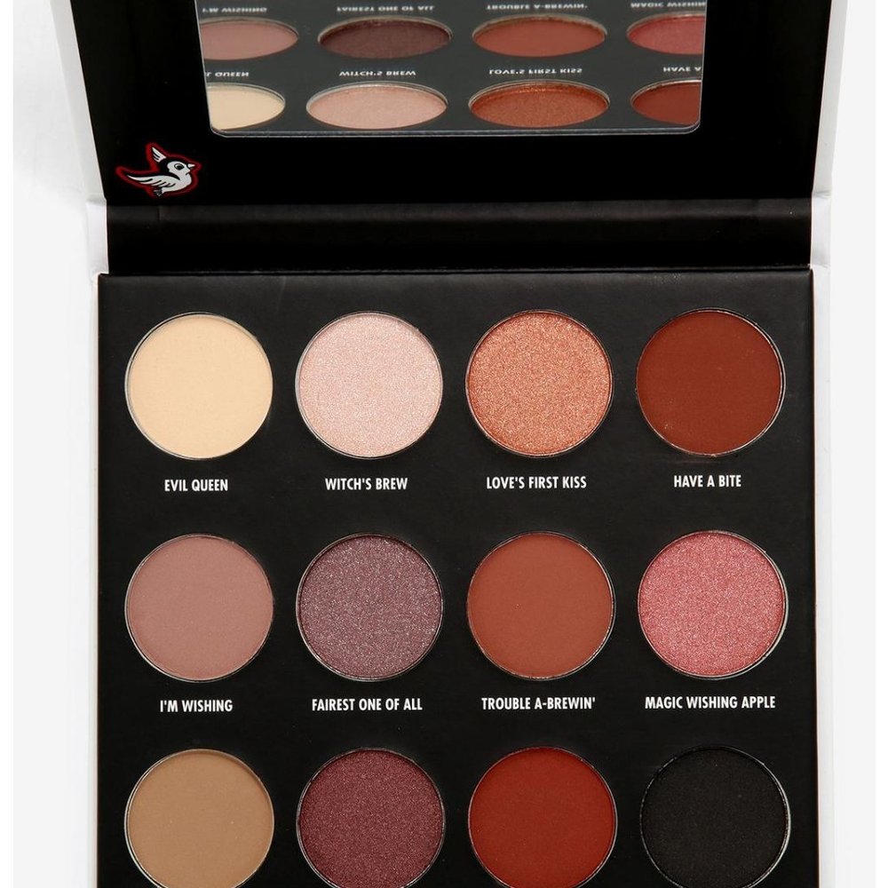 HP🎊🎊Disney Princess Snow White & the Seven Dwarfs Just One Bite Eyeshadow Pa… - Picture 5 of 13